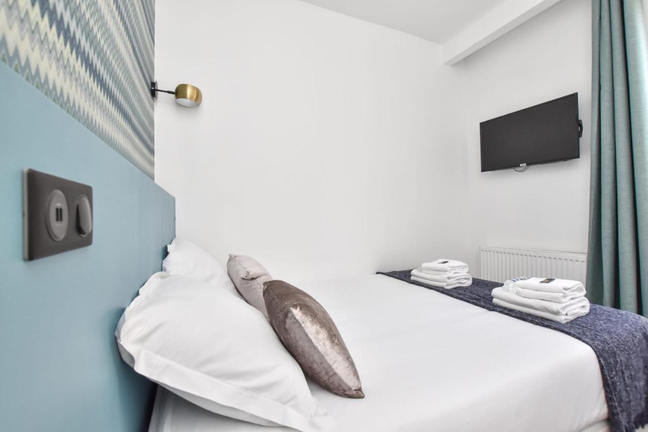 Cosy Bedroom - Tour Eiffel Champs De Mars 6A Париж Екстериор снимка