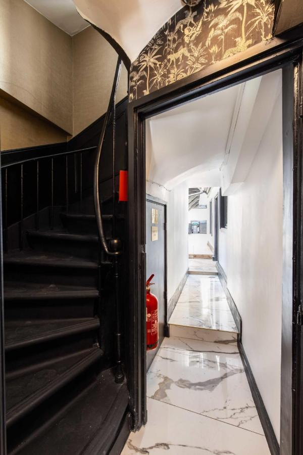 Cosy Bedroom - Tour Eiffel Champs De Mars 6A Париж Екстериор снимка
